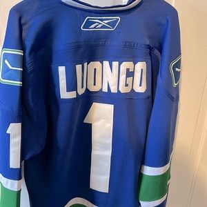 RARE Vancouver Canucks Luongo Jersey. 2009-2010.